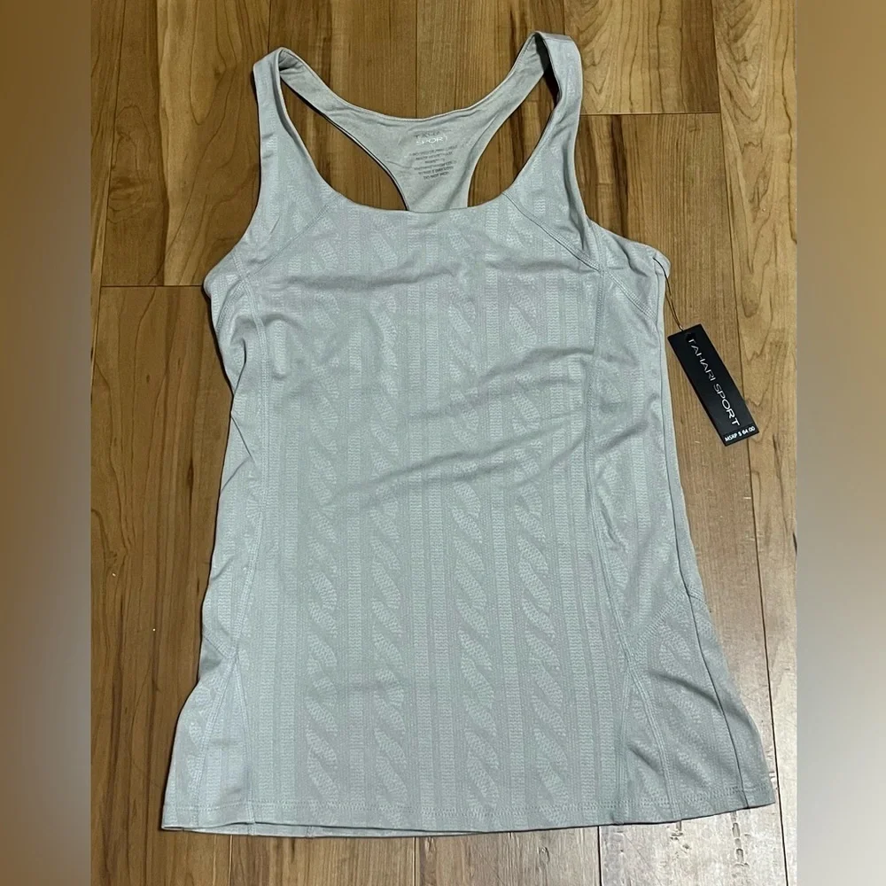 Tahari Sport Seamless Racerback Performance Tank Size M NWT